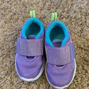 Girls shoes - size 5